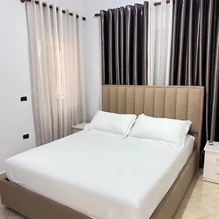 Roan Apartment Sarande