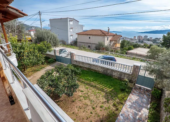 Roan 公寓 Sarandë